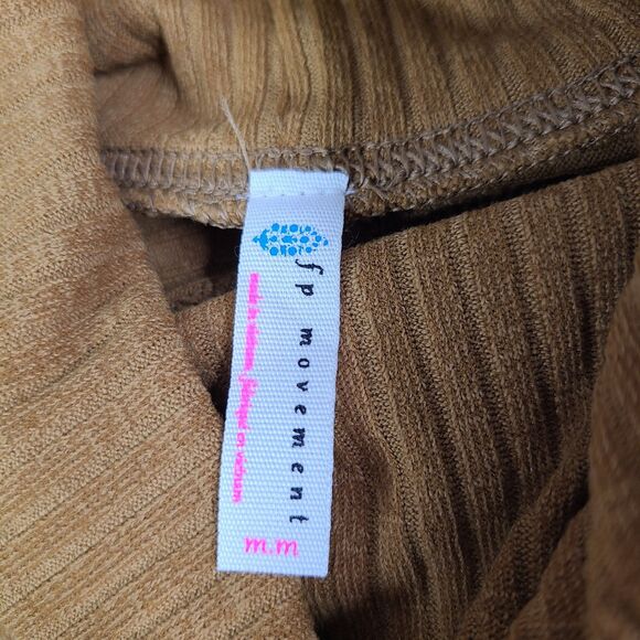 Free People Movement M Can't Handle This Turtleneck High Atlas Medium - Picture 3 of 11